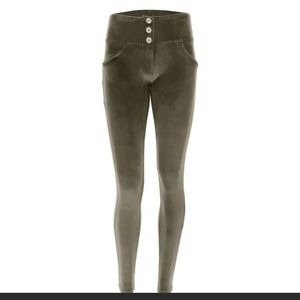 Freddy jeans velour pants, low rise. fit great and was comfortable, too low 4me